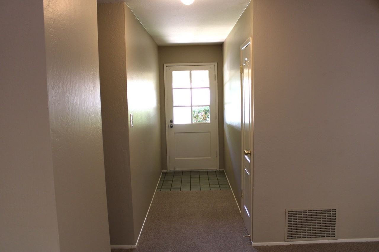 5541 Louisiana Dr - Photo 2 of 14