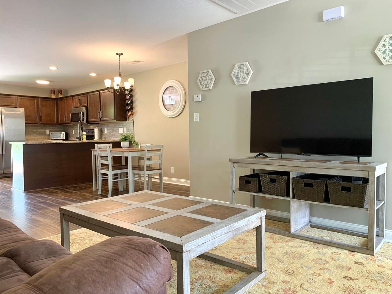 364 Sam Houston Cir - Photo 6 of 29