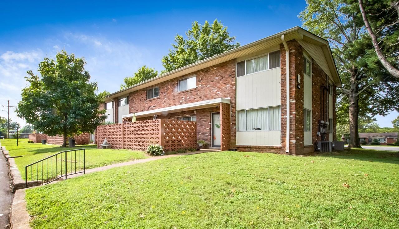 Elysian Garden Apartments and Townhomes - Photo 3 of 11