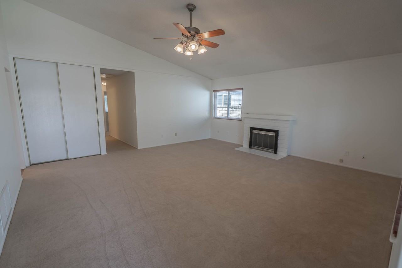 25421 Via Impreso - Photo 3 of 17