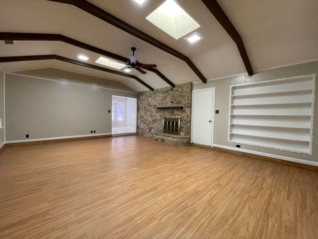 4508 Mill Pond Ct - Photo 2 of 33