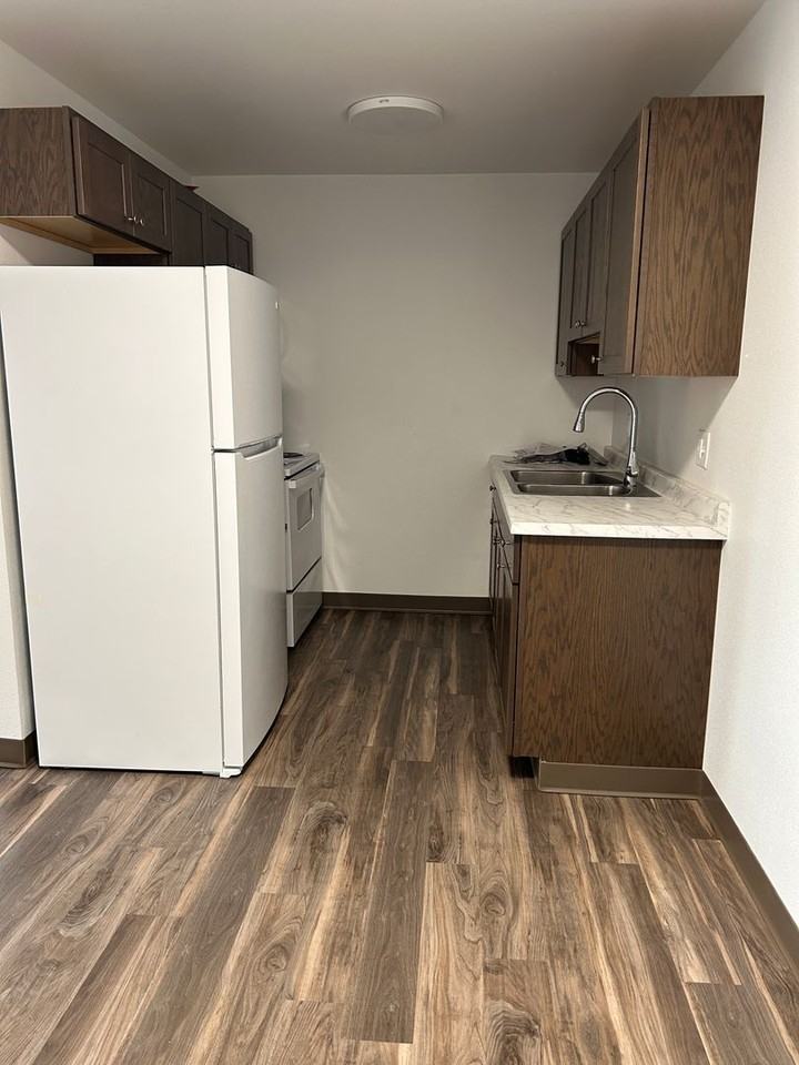 Eastwood Apartments - Photo 2 of 13