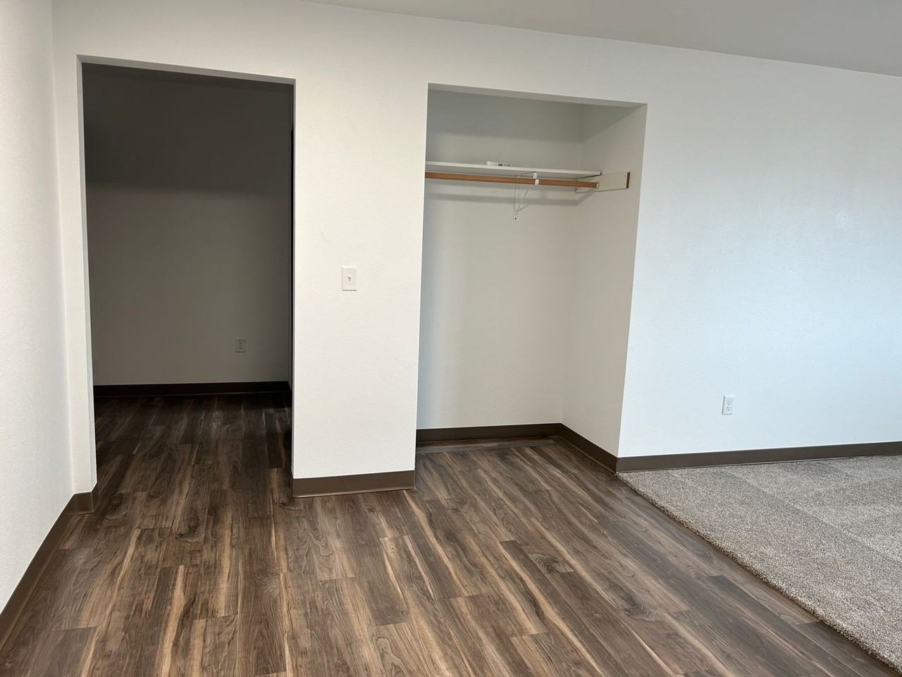 Eastwood Apartments - Photo 7 of 13