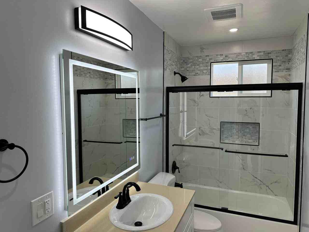 Townsend Hacienda - Photo 2 of 7