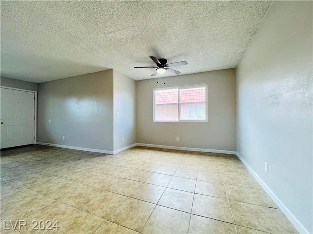 2920 Siki Ct #C - Photo 6 of 10