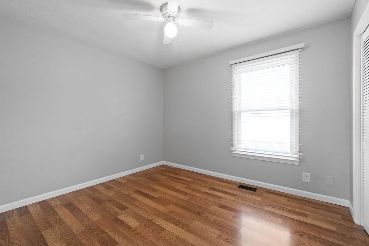 533 Gainey Dr - Photo 5 of 30