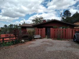 featured image of 1000 W Gold Nugget Ln