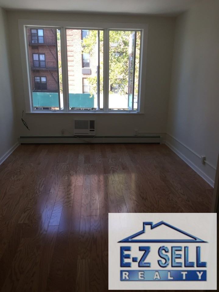 48-29 40th Street - Photo 3 of 18