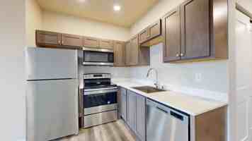 featured image of 508 W 6th Ave