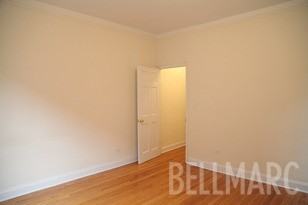 249 West 72nd Street - Photo 3 of 7