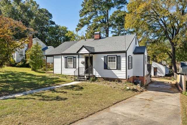 607 Glenville Ave - Photo 2 of 20