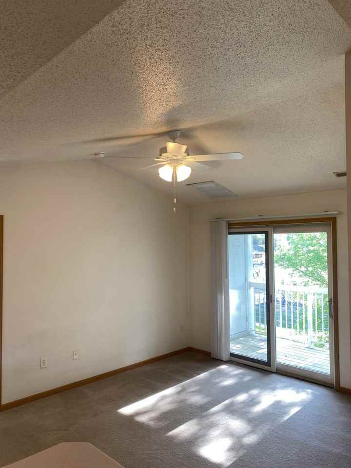 High Point Apartments - Photo 4 of 23