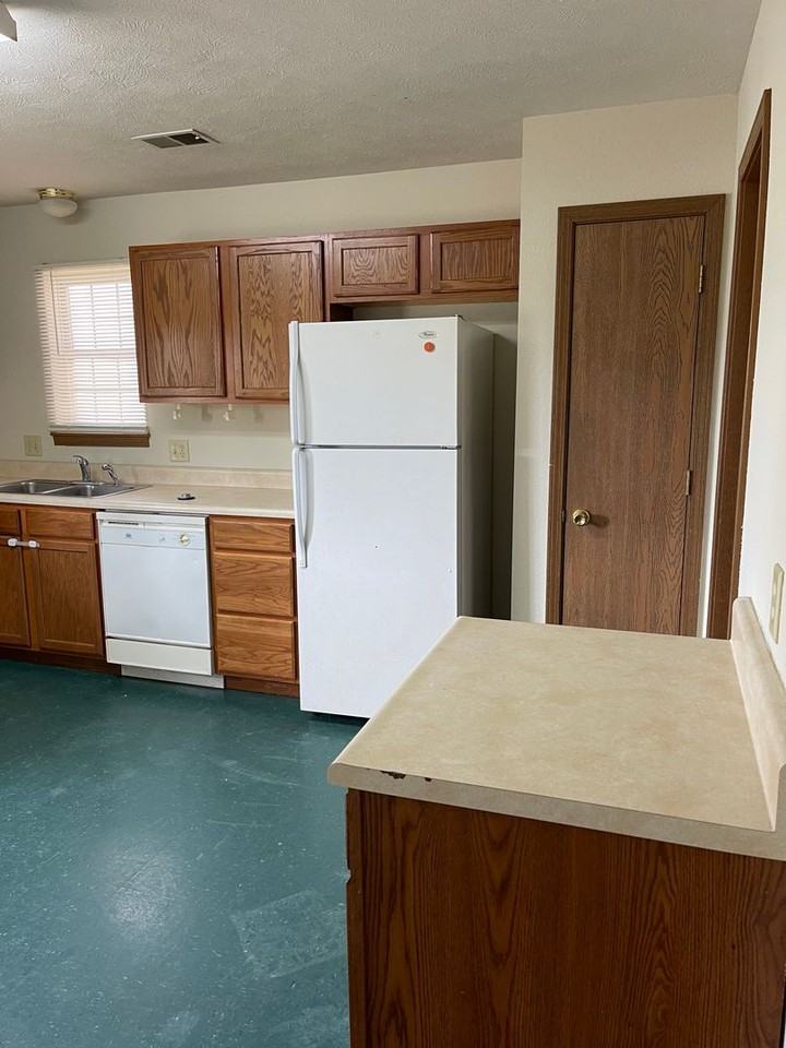 406 Bluemont Ave - Photo 7 of 14