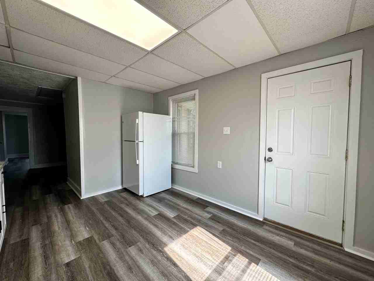 1232 Willow St. - Photo 2 of 6