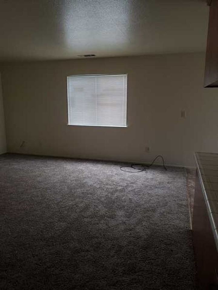 S3520M/4040G - Photo 2 of 14