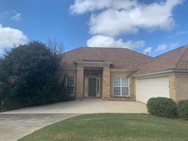 featured image of 615 Castle Brook Dr