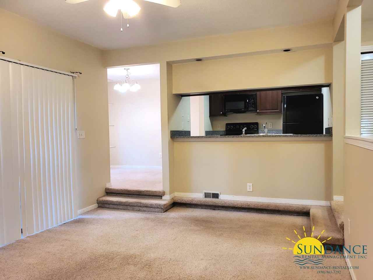 124 Elm Ave Se - Photo 3 of 11