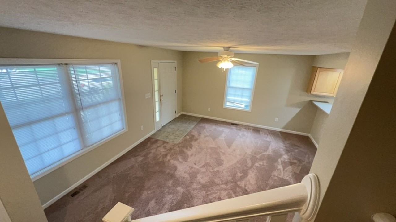 3847 E Lydia Ln - Photo 7 of 22