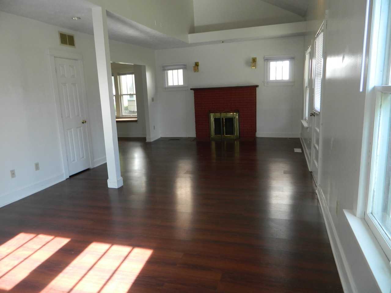 1310 South St - Photo 2 of 16