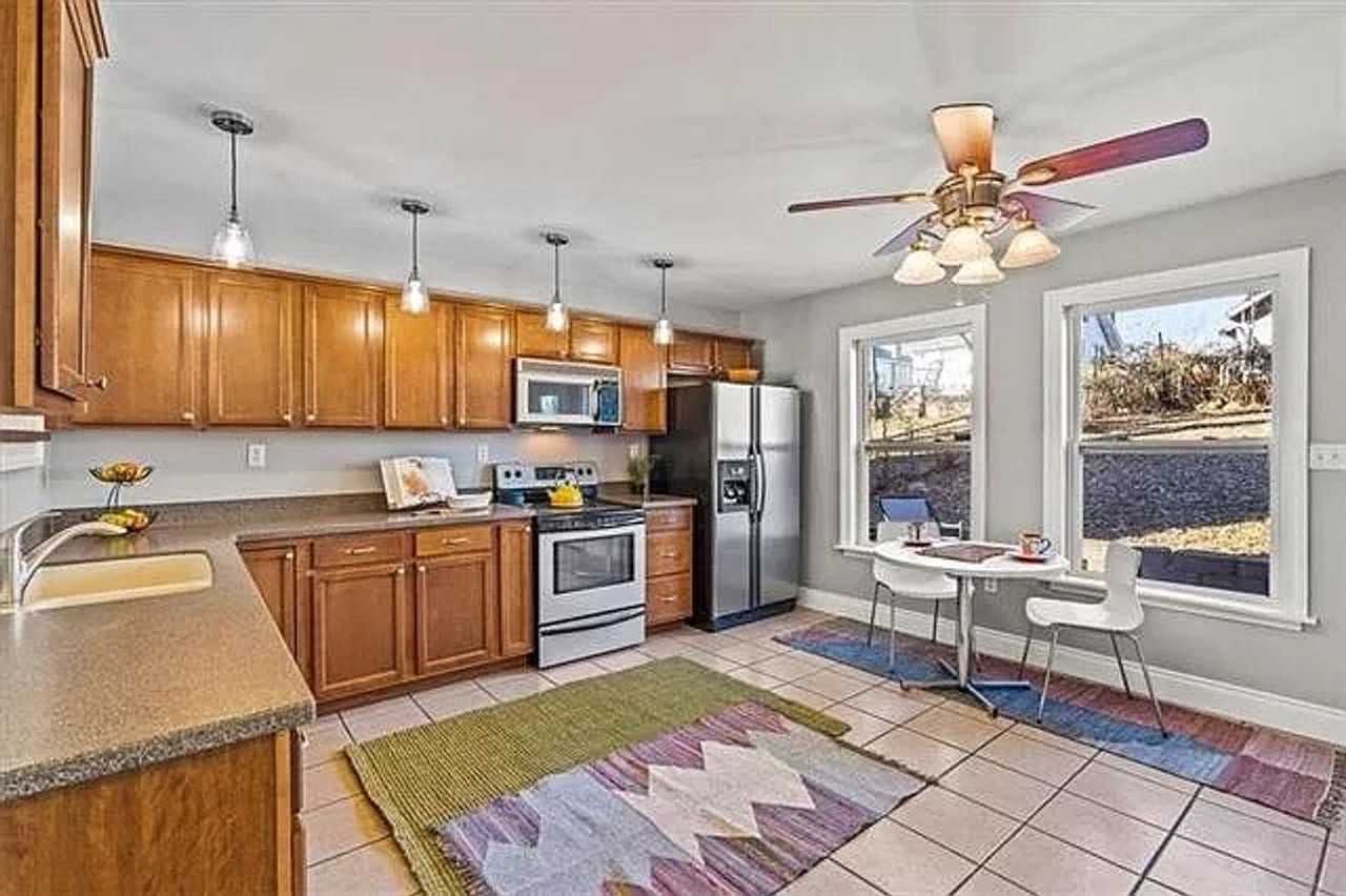 5016 Lydia Ave - Photo 3 of 24
