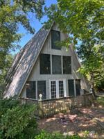 featured image of 1806 Stanford Dr