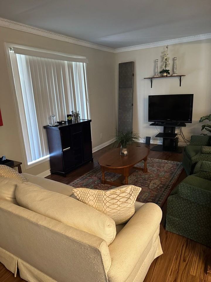 835 Ockley - Photo 3 of 15