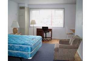 Glebe House Apartments - Photo 2 of 7