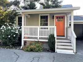 featured image of 1963 Trinity Ave