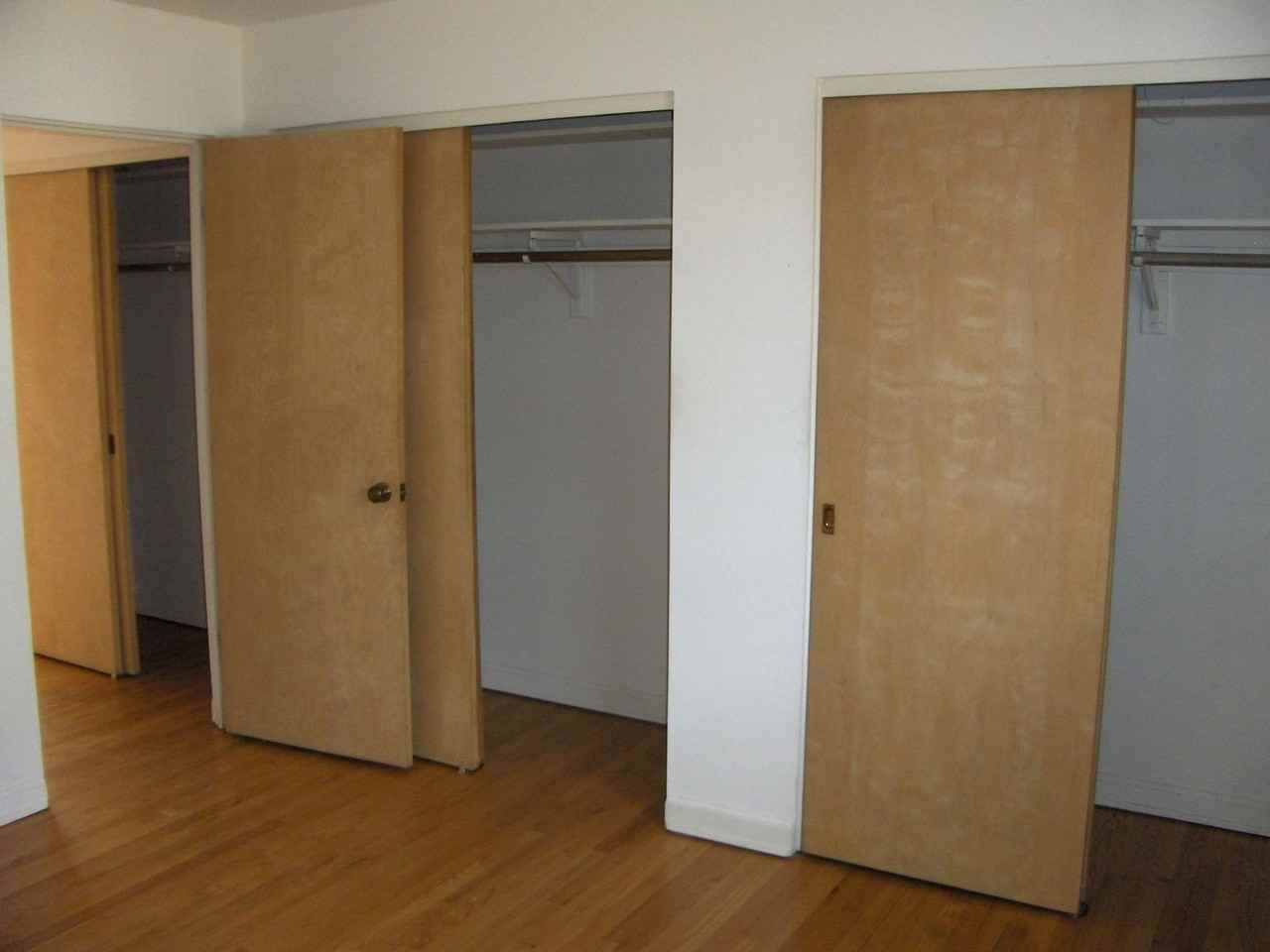 305 - *2213-15 Central Street Bldg* - Photo 2 of 6