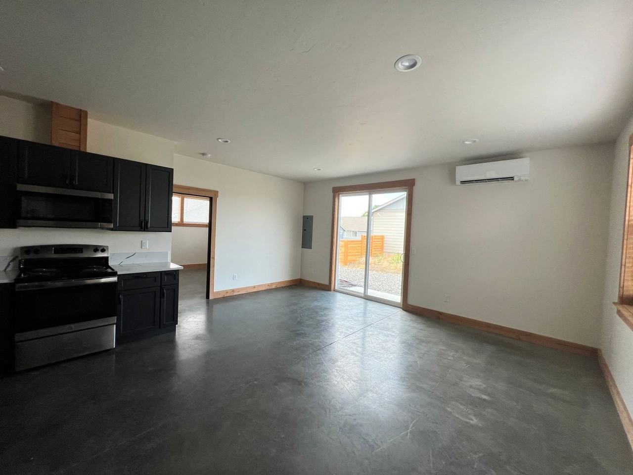 115 East 26th Ave - Photo 3 of 20