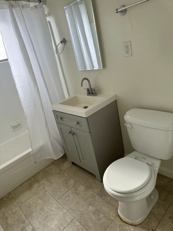 b1511 - Photo 5 of 29