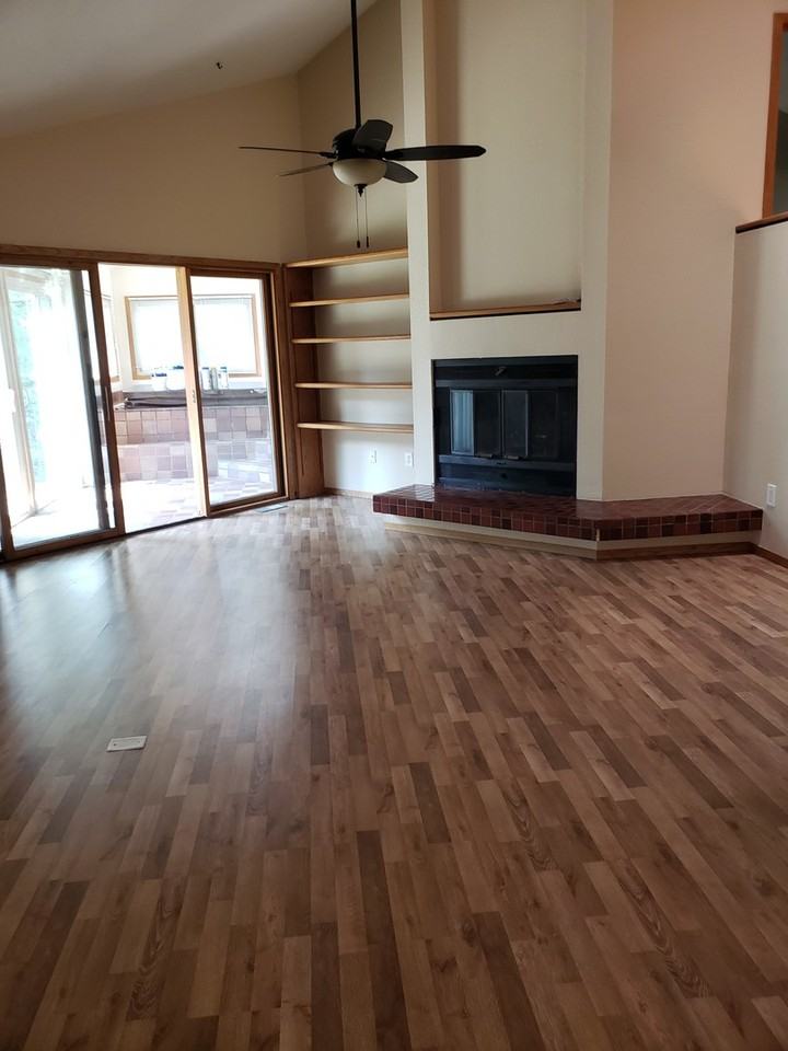3895 Birchwood Dr - Photo 7 of 16