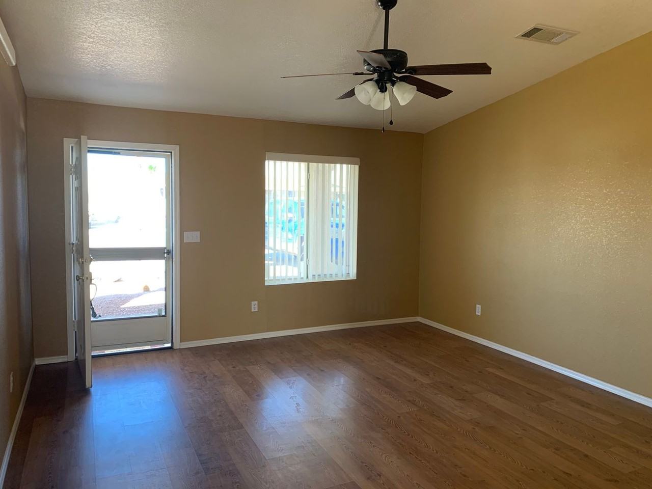 2940 Cisco Dr S - Photo 4 of 24