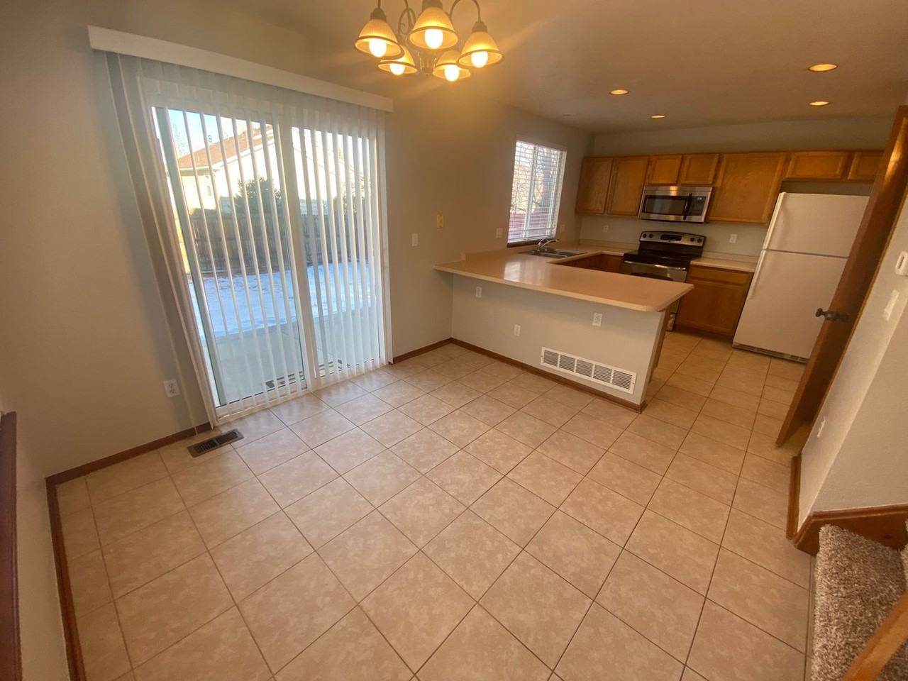 8886 Clover Meadow Ln - Photo 4 of 20