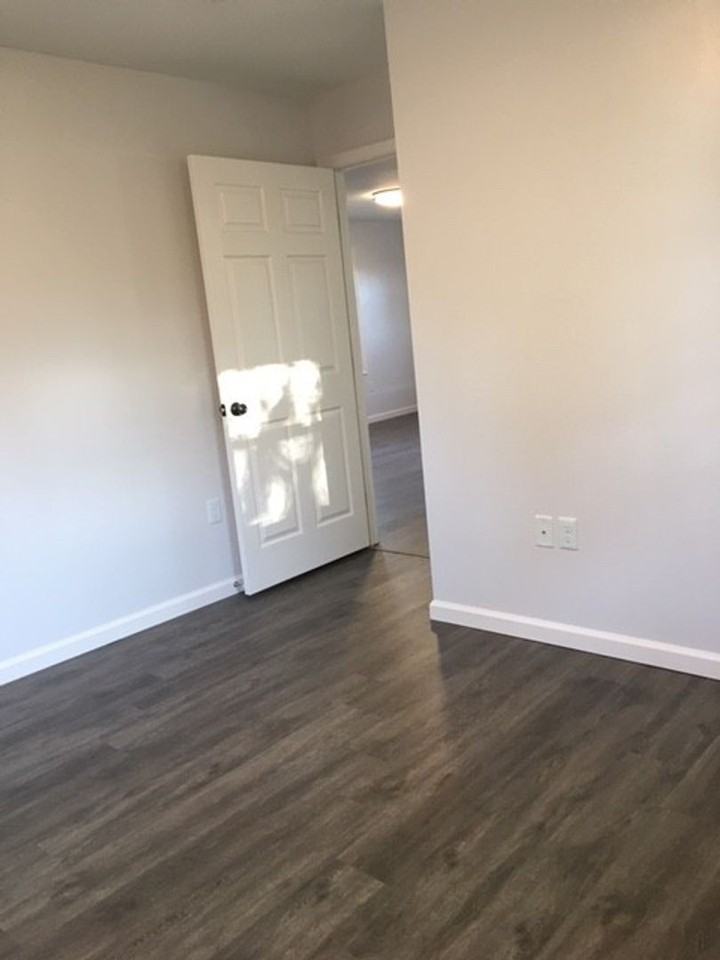 1821 Detters Mill Rd - Photo 4 of 7