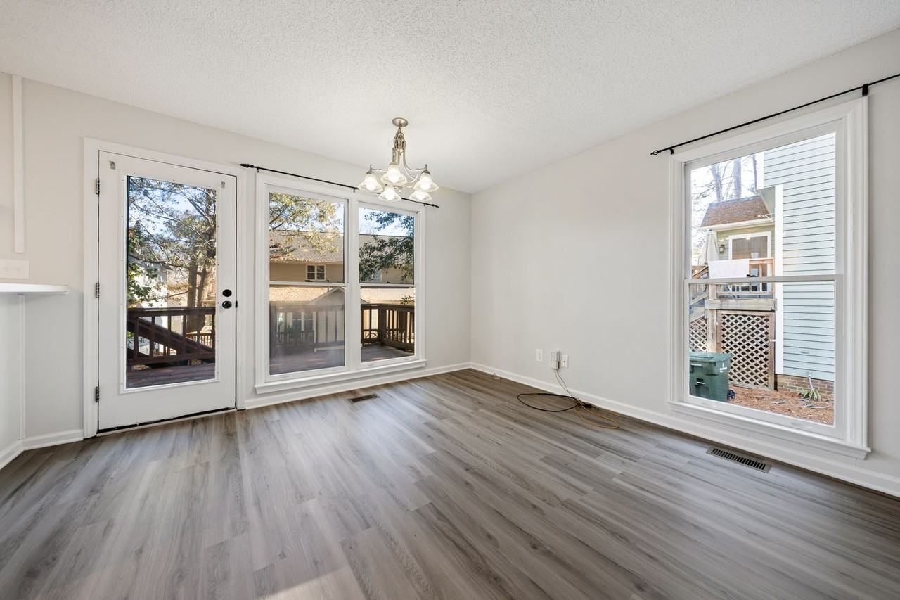1804 Crystal Downs Ln - Photo 3 of 15
