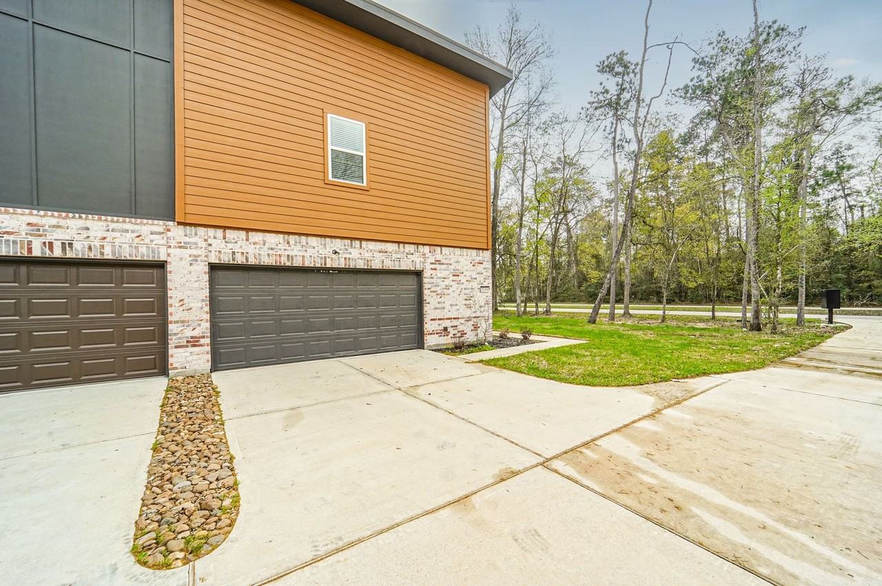 2527 Appian Way - Photo 2 of 33