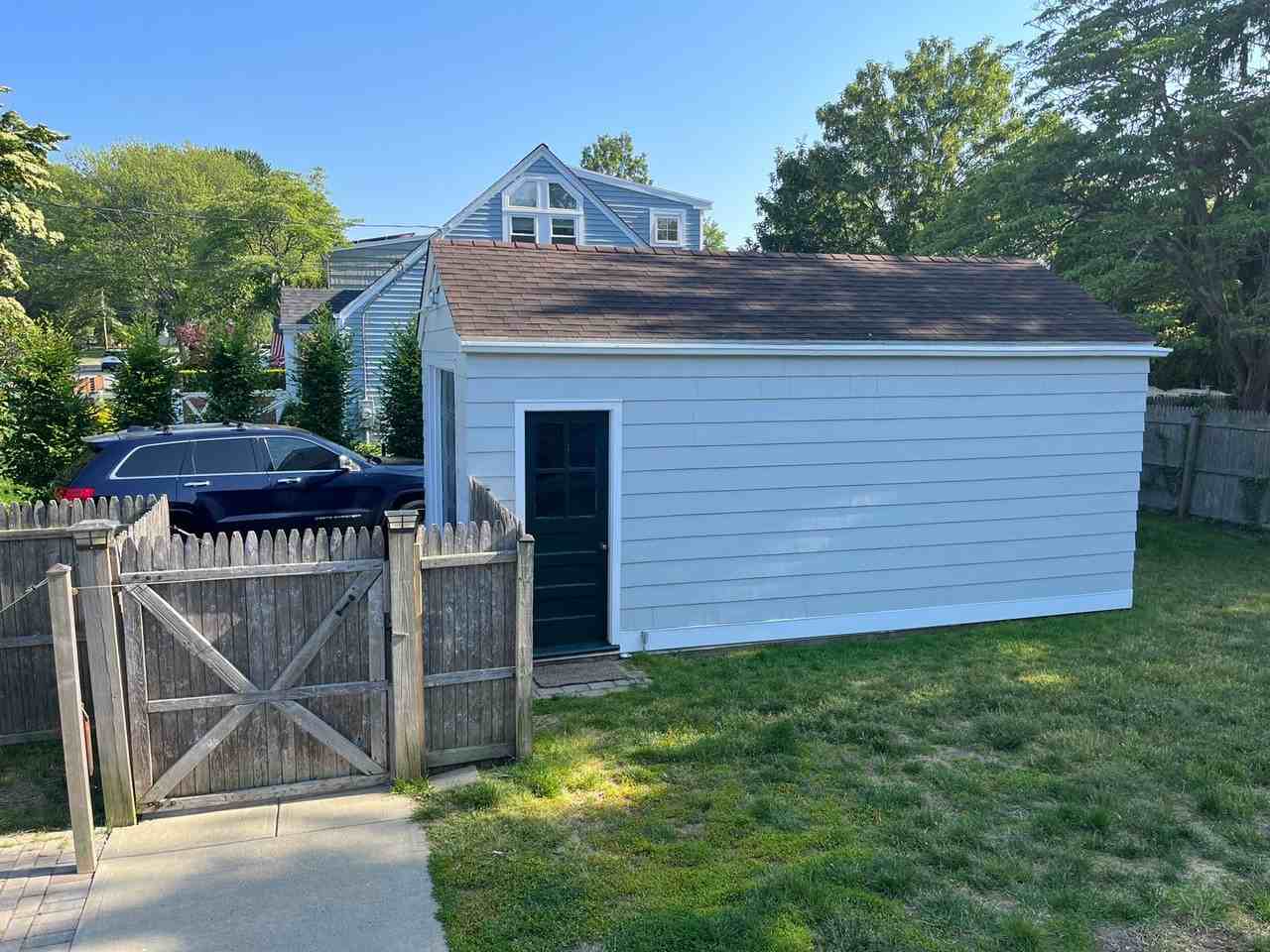 999 Oldfield Rd - Photo 7 of 49