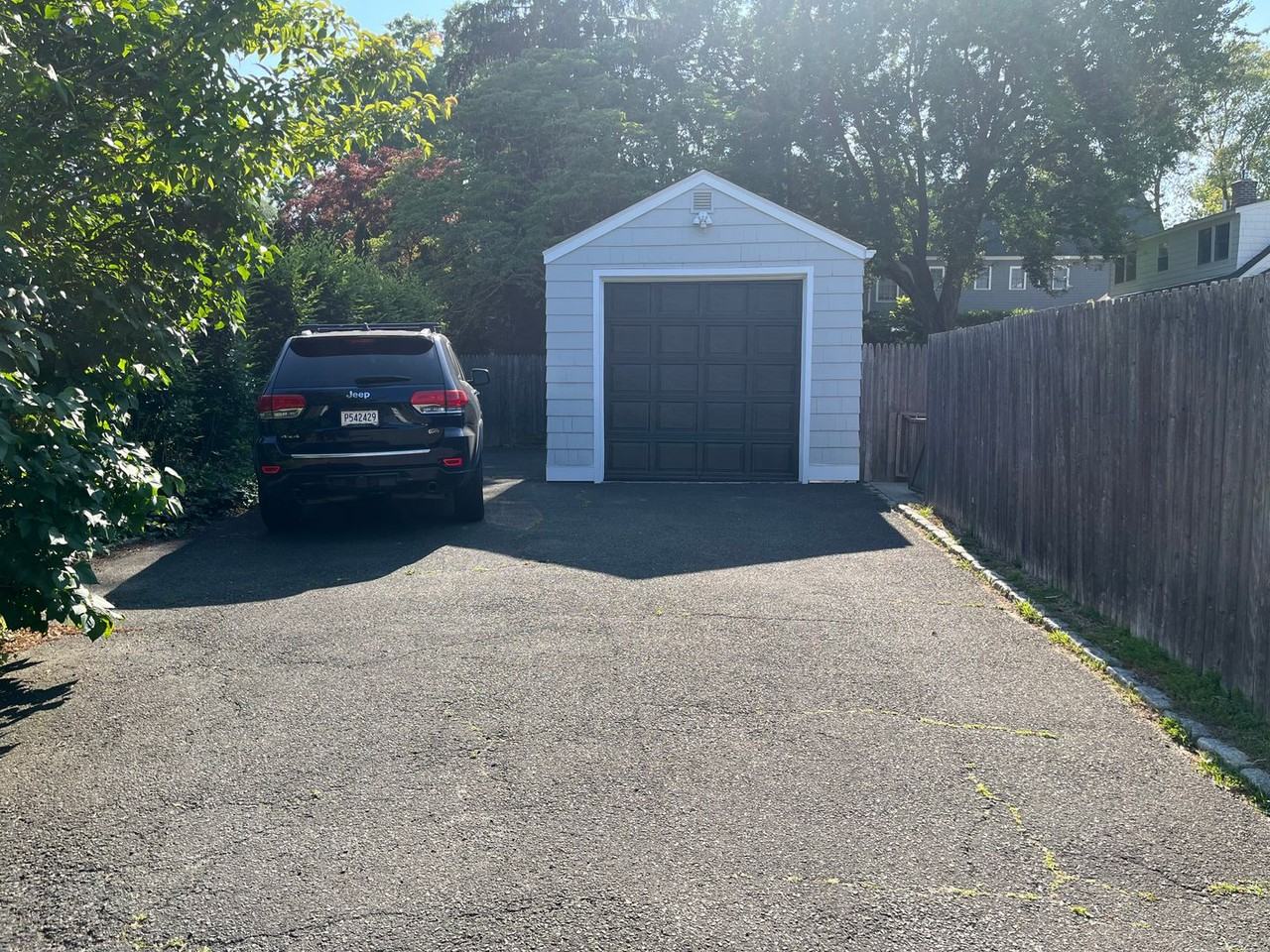 999 Oldfield Rd - Photo 6 of 49