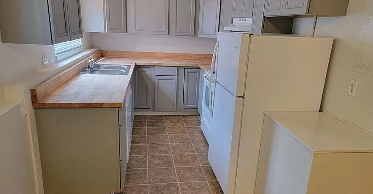 1515 Nelchina St - Photo 2 of 8