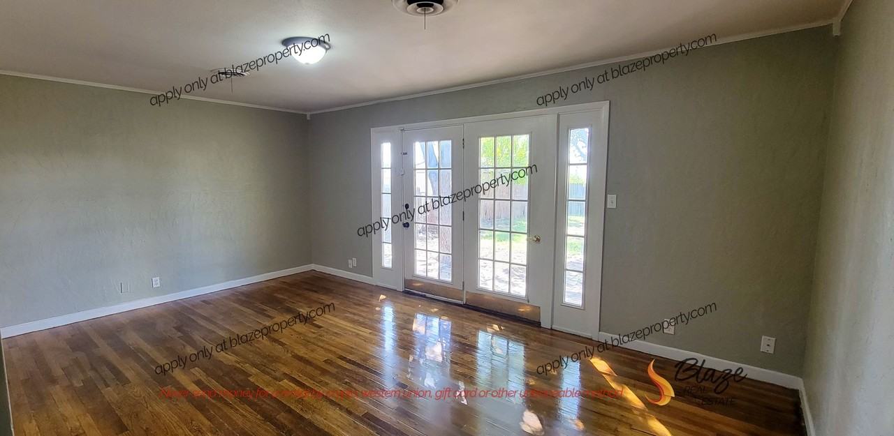 600 E 17th Ave - Photo 3 of 19