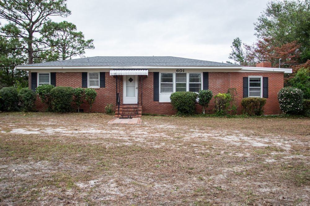 601 Parkway Blvd
