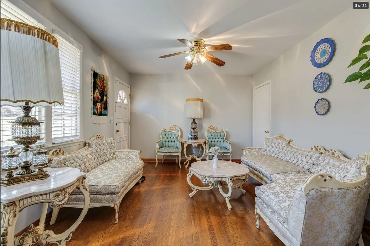 366 Brewer Dr - Photo 6 of 30