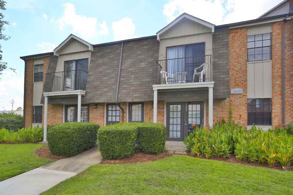 Liberty Crossing - Photo 2 of 42