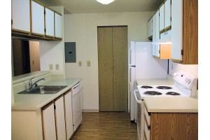 Emerald Pointe - Photo 3 of 12