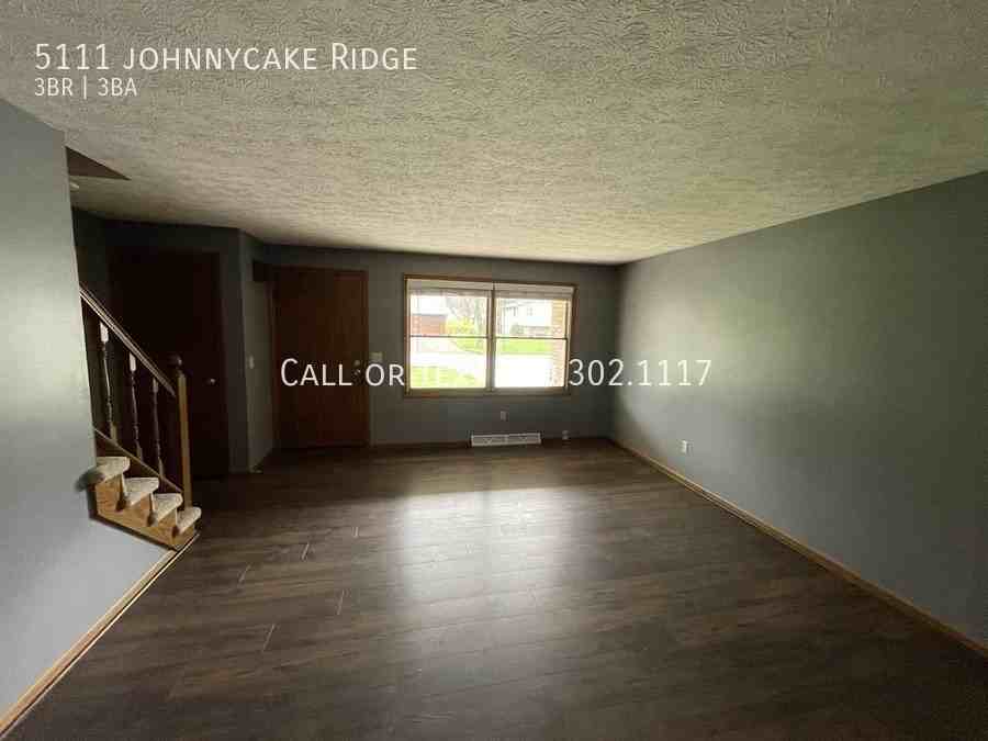 5111 Johnnycake Rdg Ne - Photo 2 of 23