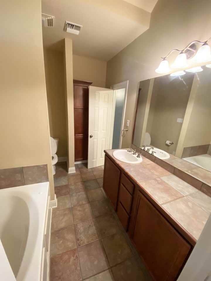 221 Windcreek Ln #NA - Photo 5 of 18