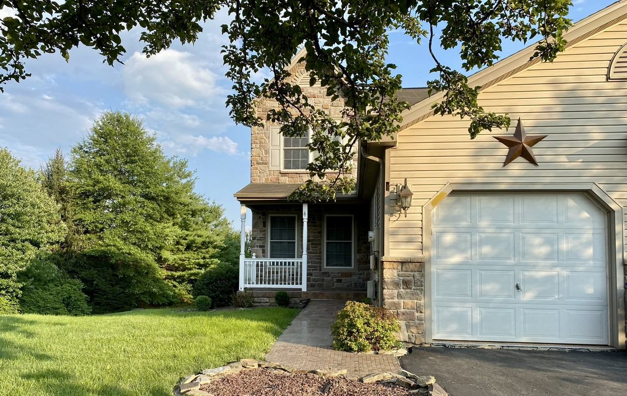 13 Lismore Pl 1, Mechanicsburg, PA 17050 1 Bedroom House for 950