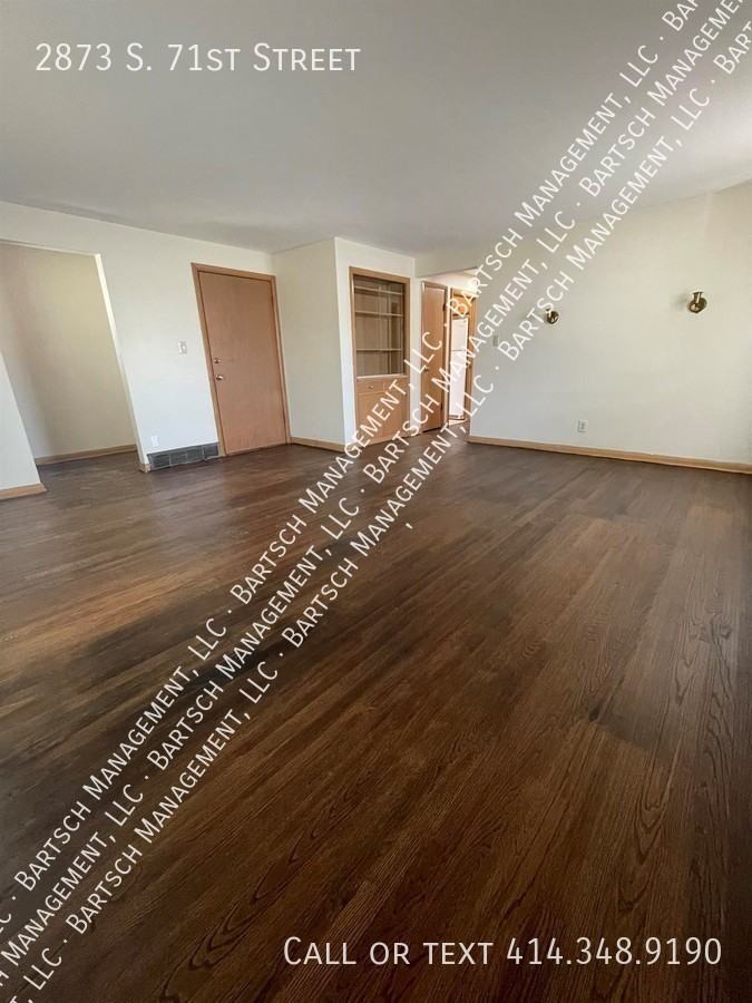 2873 S 71st St - Photo 2 of 8