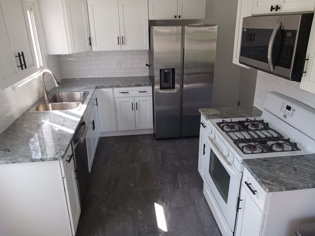 11 Packet Boat Dr #11 - Photo 2 of 13